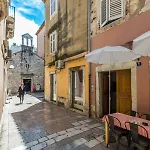 Luce Mala One Bedroom *