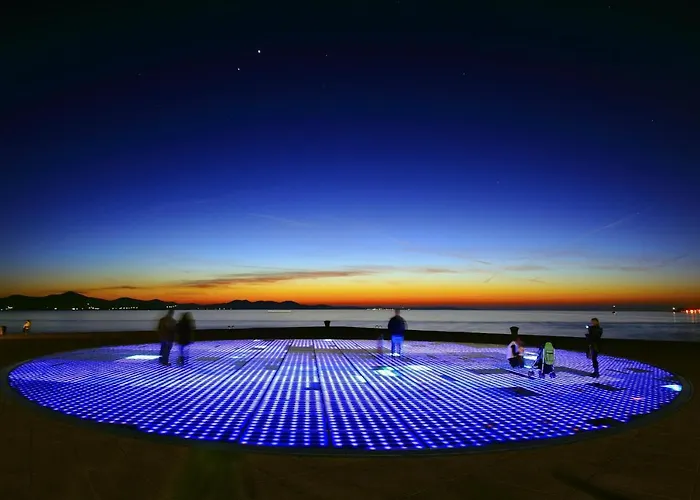 Luce Mala One Bedroom