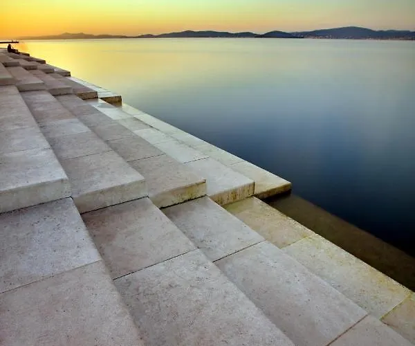 Luce Mala One Bedroom